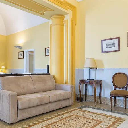 Отель Signorini 4*